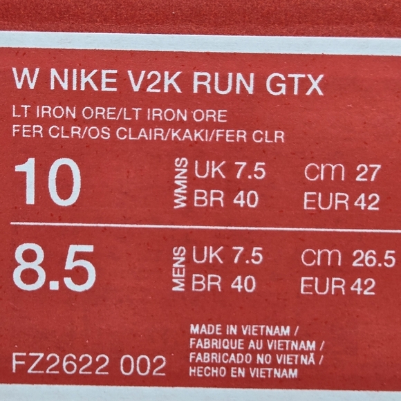 New Nike V2K Run GORE-TEX Women's Waterproof Shoes Size 10 - Picture 8 of 8